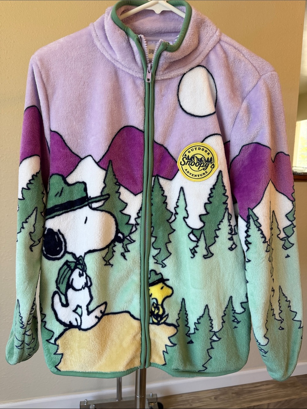 NWT Peanuts Snoopy Womens Lavender & Mint Fleece Jacket - Snoopy Brand Sz small
